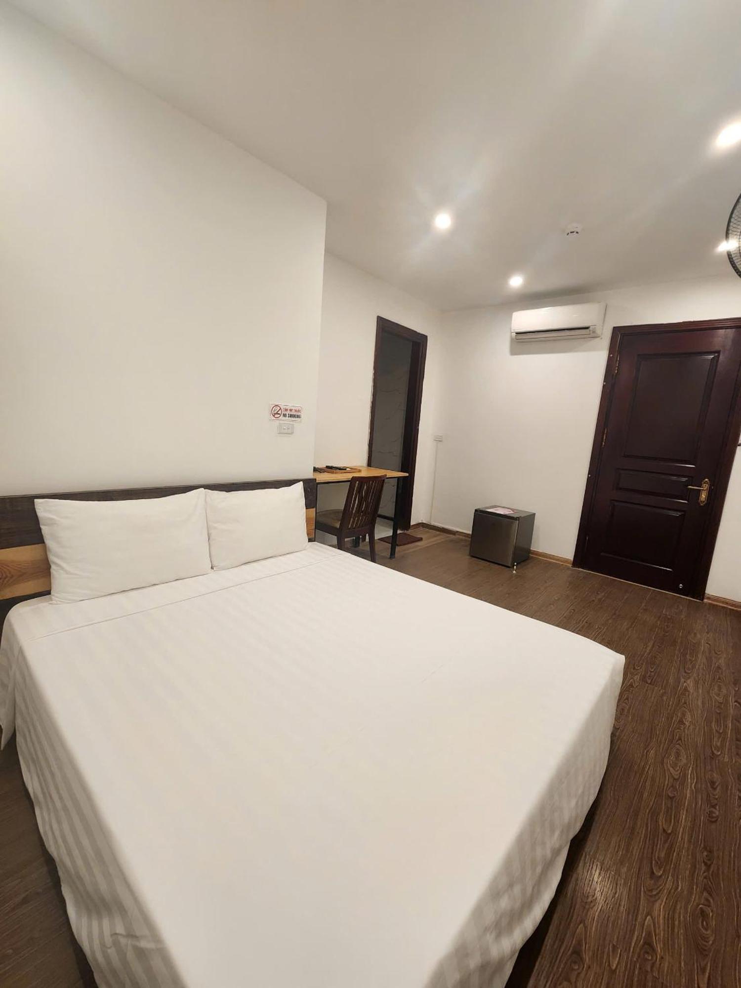 Lakeside House 河内 外观 照片